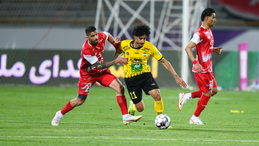 دیدار پرسپولیس و سپاهان