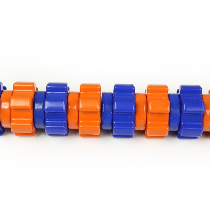ماساژور چرخ دنده ای بدن با رنگ های نارنجی و آبی با بک سفید