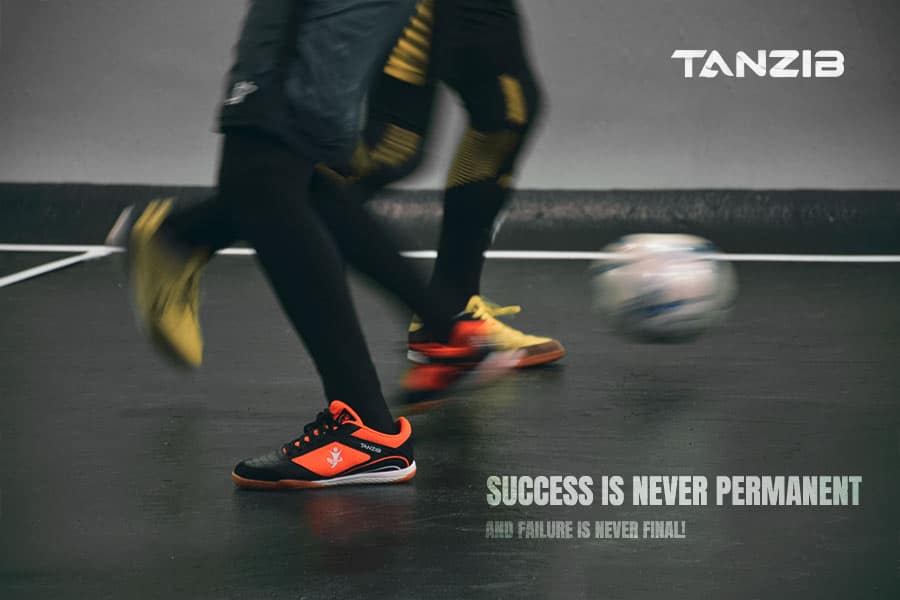 کفش فوتسال تن زیب